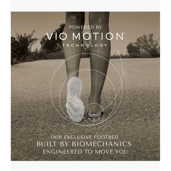 New Walk Max Water Repellent Sneaker (Women) size 13 - Picture 9 of 9